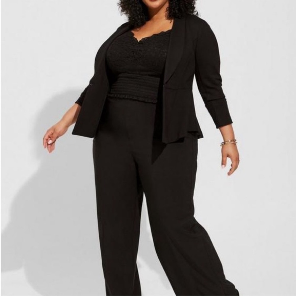 Torrid Plus-Size Pantsuit Studio Luxe Ponte Straight-Leg trouser, peplum blazer